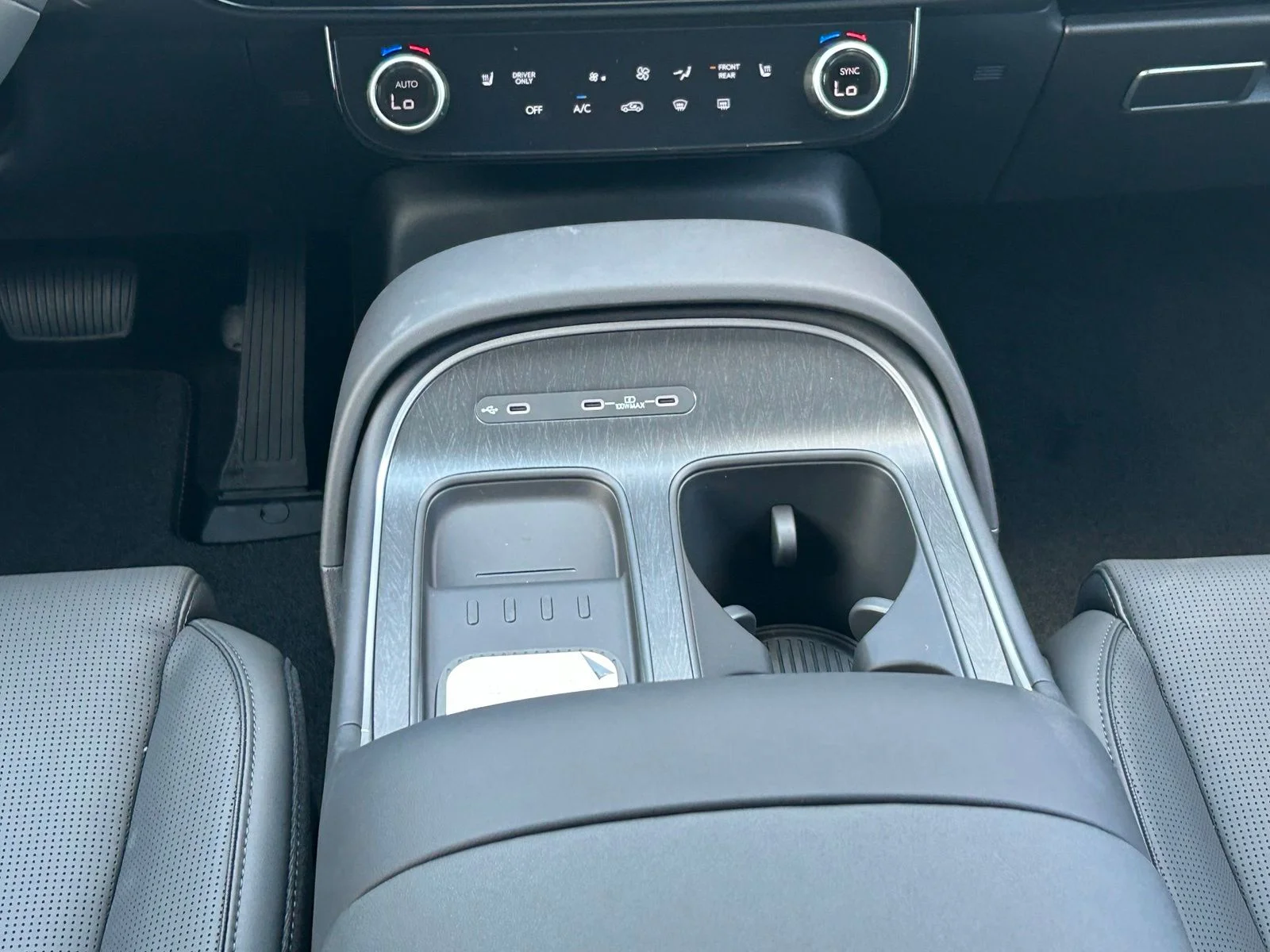 New 2026 White Hyundai Blue SEL image 17
