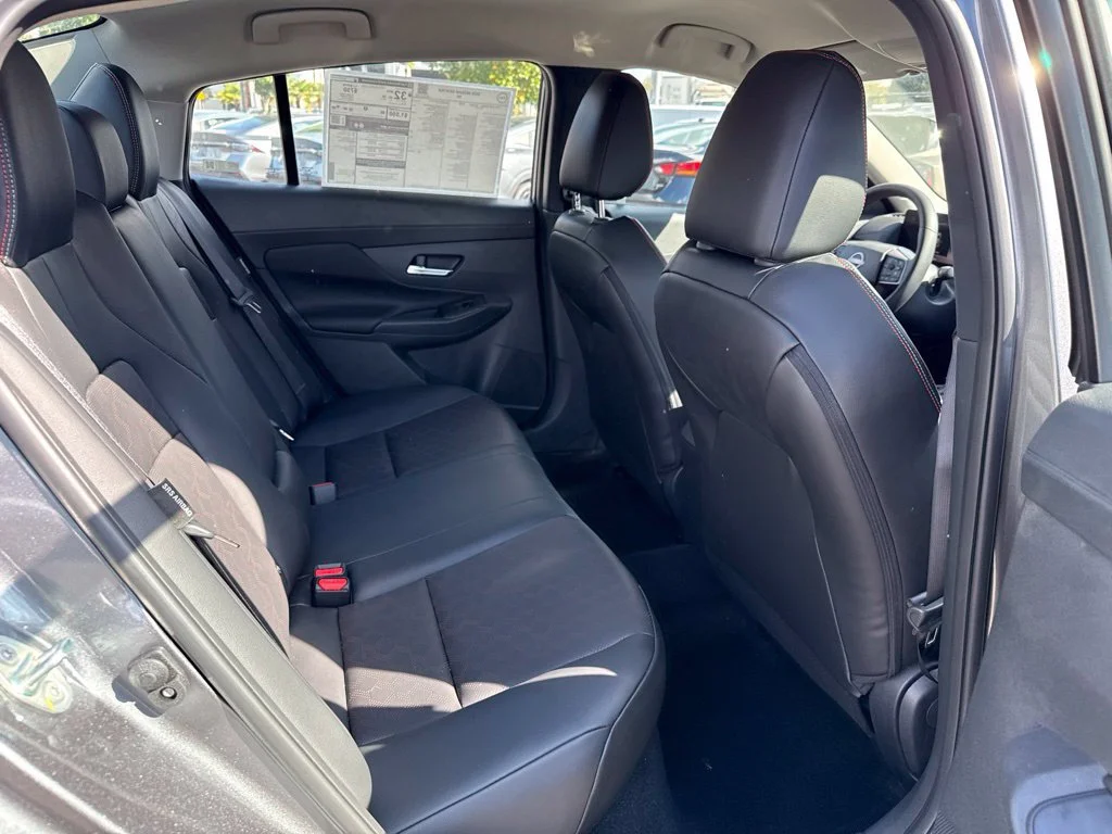 2026 Nissan Sentra SR - Photo 10