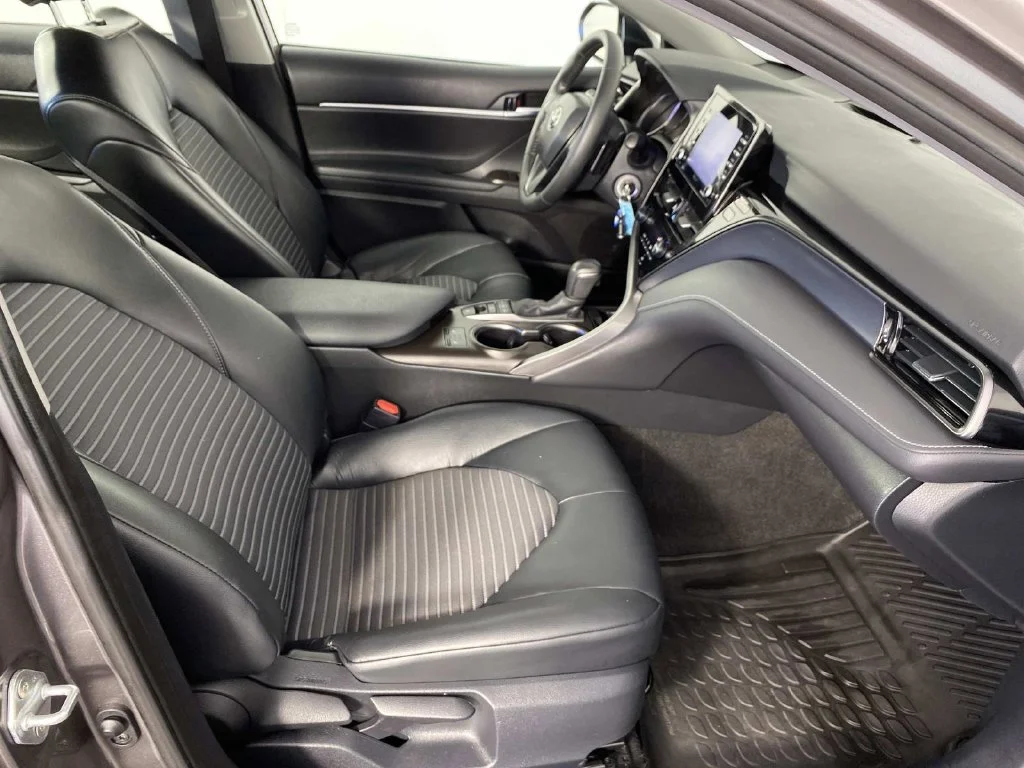 Used 2024 Predawn Gray Mica Toyota SE image 11