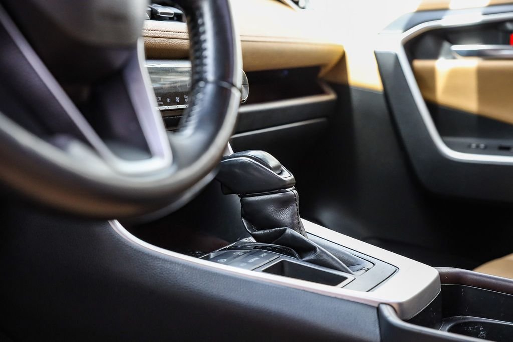 Used 2019 Midnight Black Metallic Toyota Limited image 24