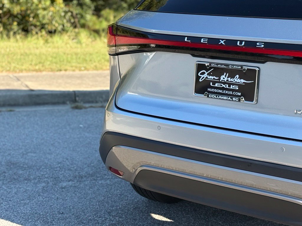 Used 2023 Silver Lexus 350 Premium image 14