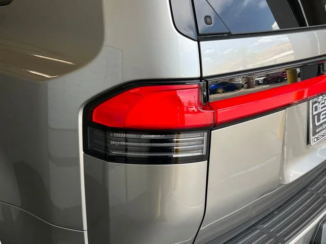 Used 2026 Atomic Silver Lexus 550 Luxury+ image 15