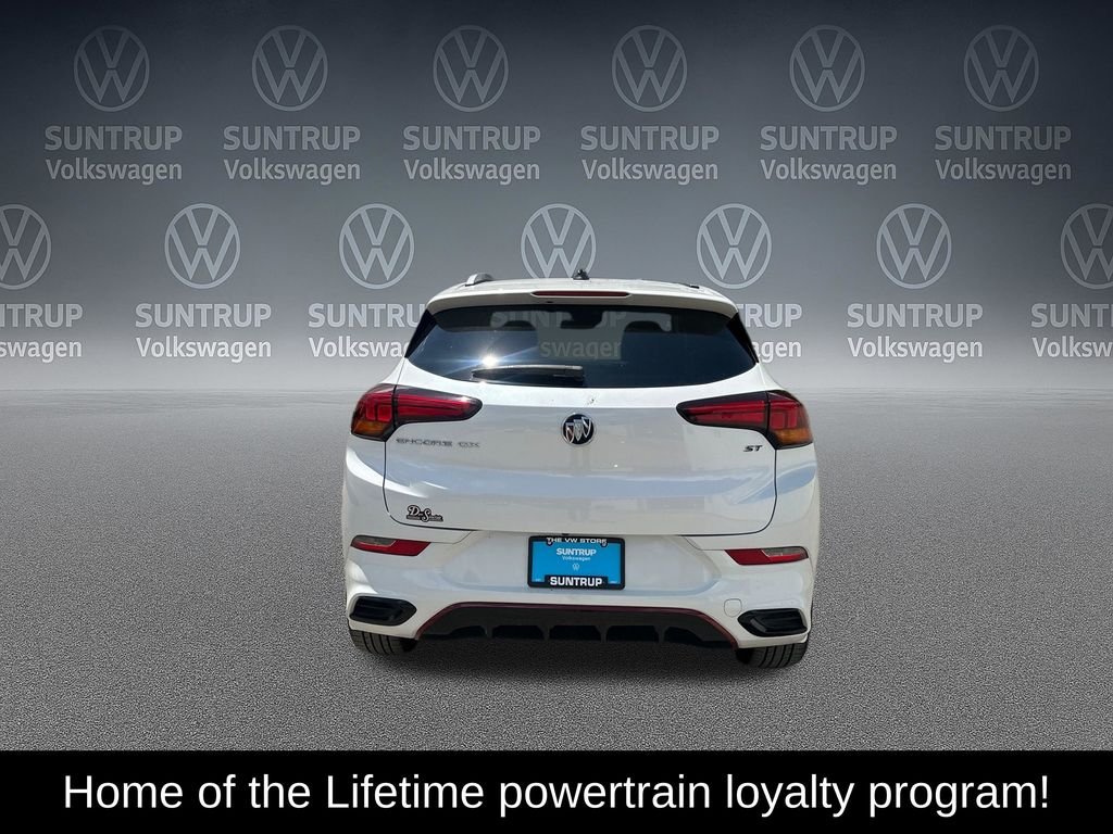 Used 2023 White Buick Select image 5