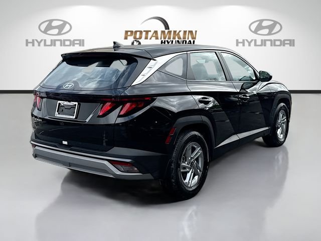 Used 2026 Black Hyundai SE image 5