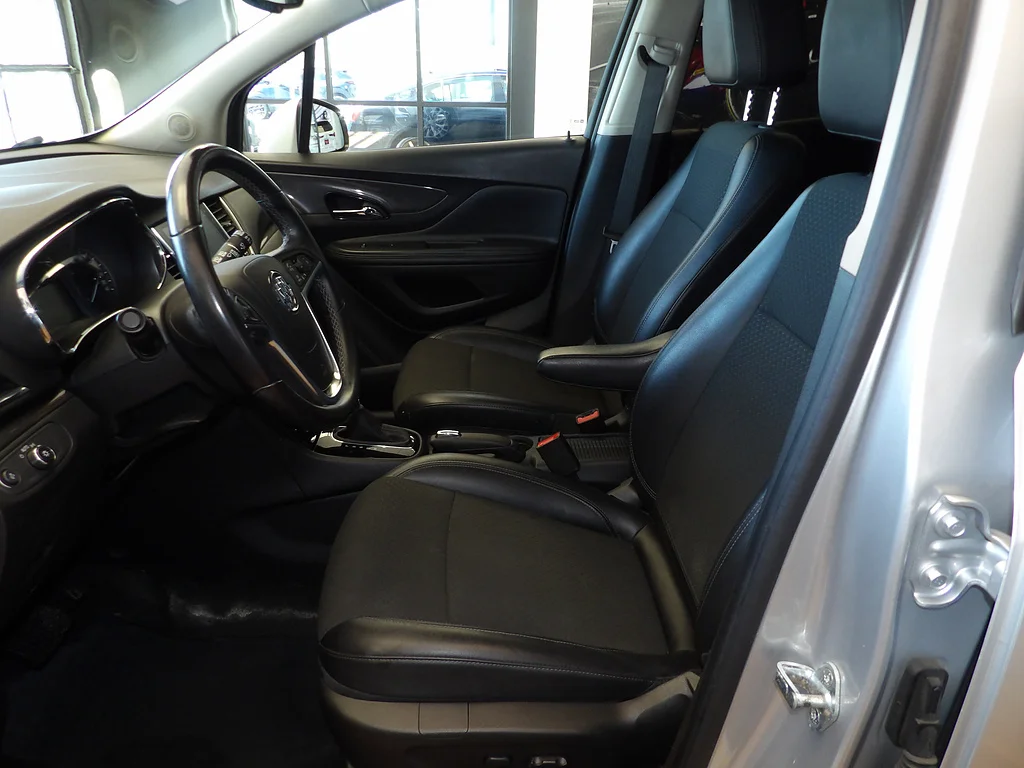 Used 2019 Quicksilver Metallic Buick Preferred image 25