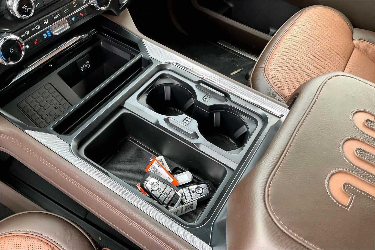 New 2026 Star White Metallic Tri-Coat Ford F-250® King Ranch® image 5