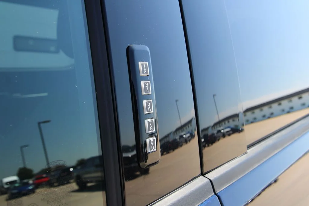 Used 2024  Ford XLT image 39
