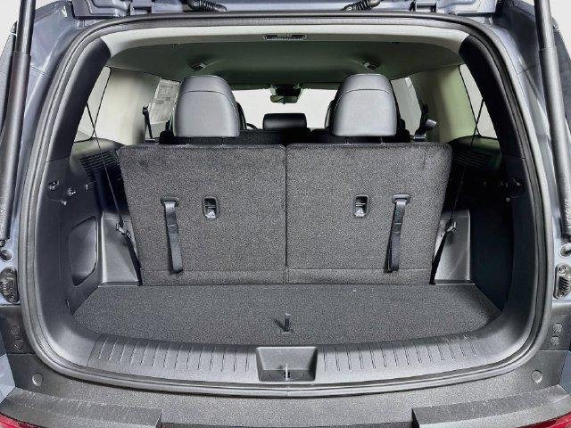 New 2027 Gray Hyundai SEL image 40
