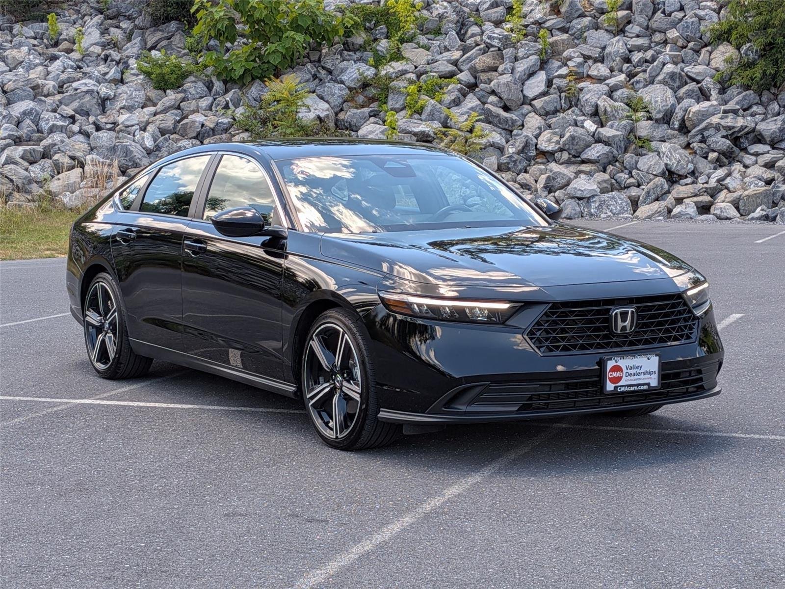 Used 2025 Crystal Black Pearl Honda Sport image 3