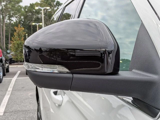 New 2026 White Ford Platinum image 12