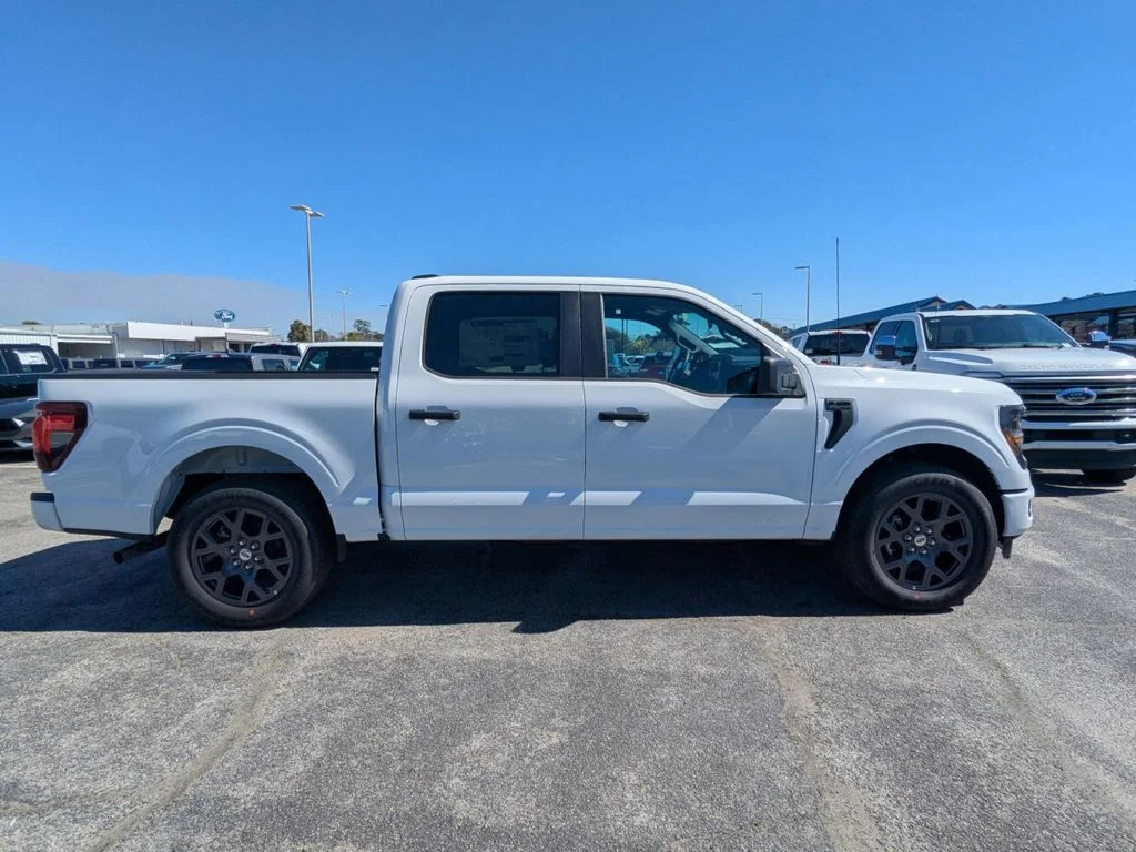 New 2026 Oxford White Ford STX image 3