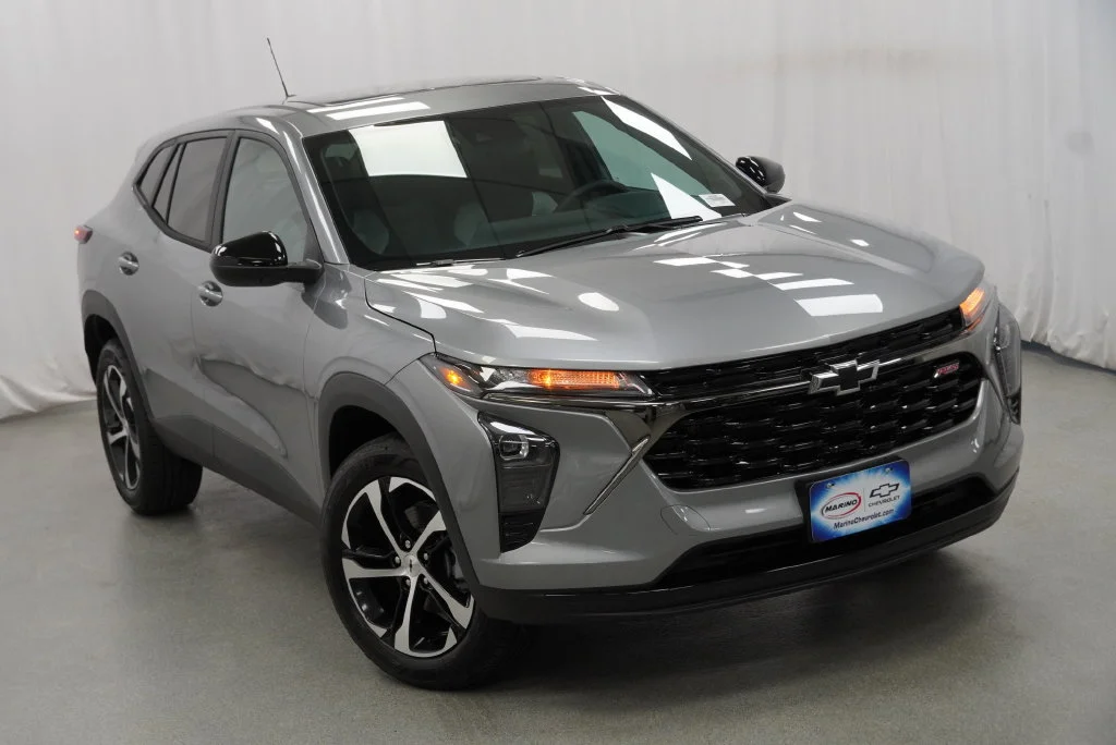 New 2026 Sterling Gray Metallic Chevrolet 1RS image 12