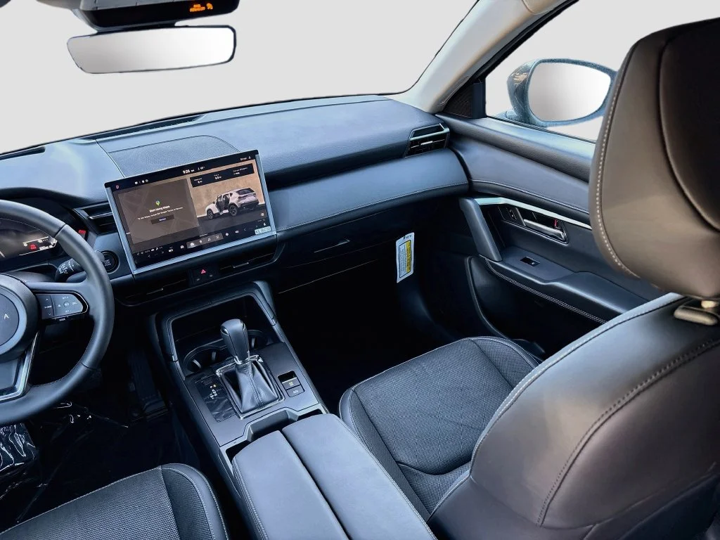 New 2026 Jet Black Mica Mazda 2.5 S Preferred AWD image 23