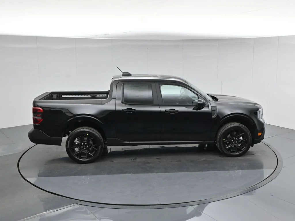 New 2026 Shadow Black Ford Lariat image 39