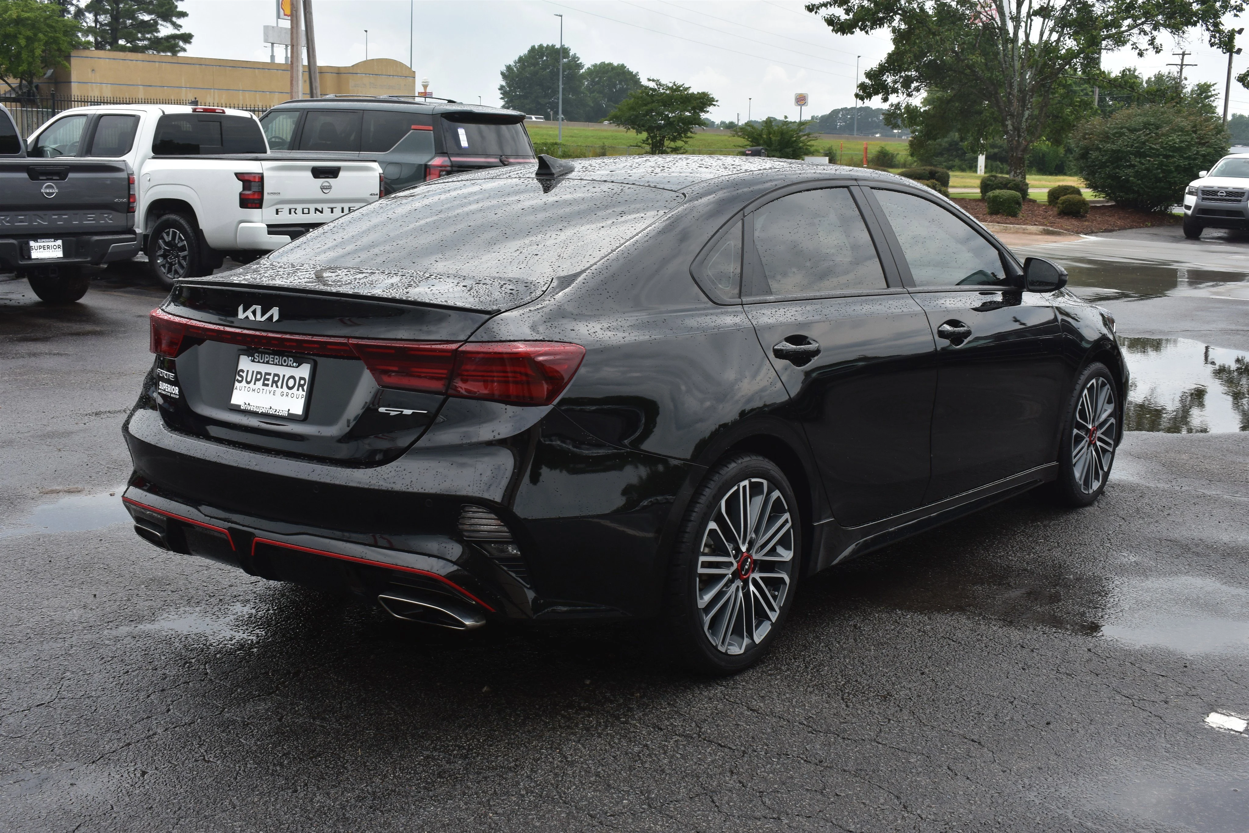 Used 2024 Aurora Black Kia GT image 5