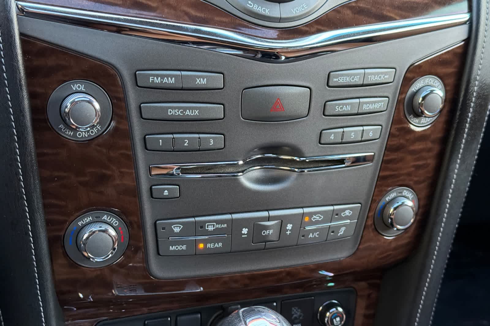 Used 2017 Pearl White Nissan Platinum image 24