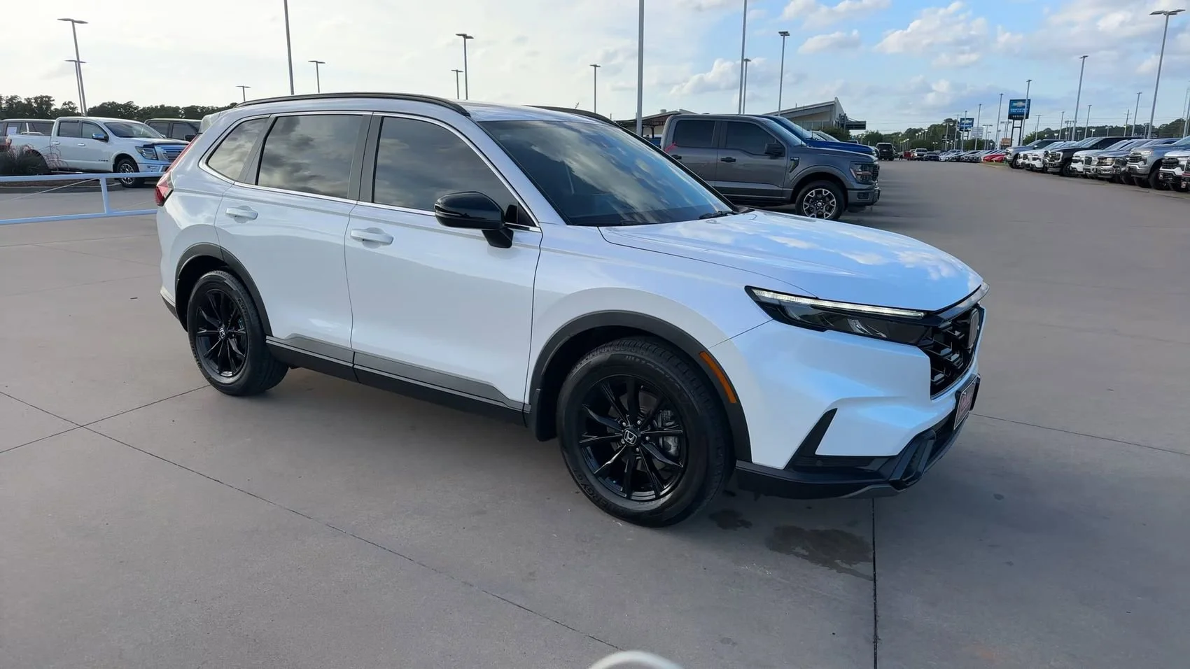Used 2025 White Honda Sport-L image 3