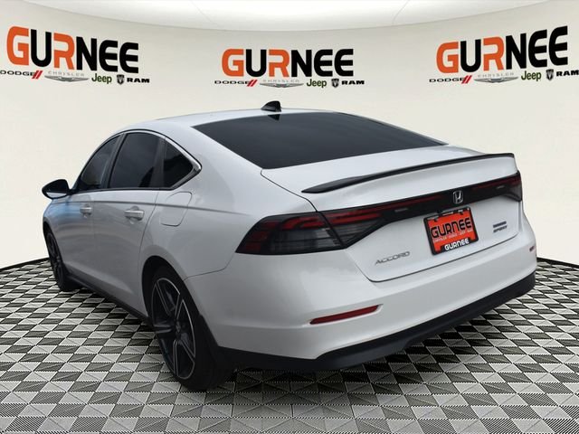 Used 2024  Honda Sport image 6