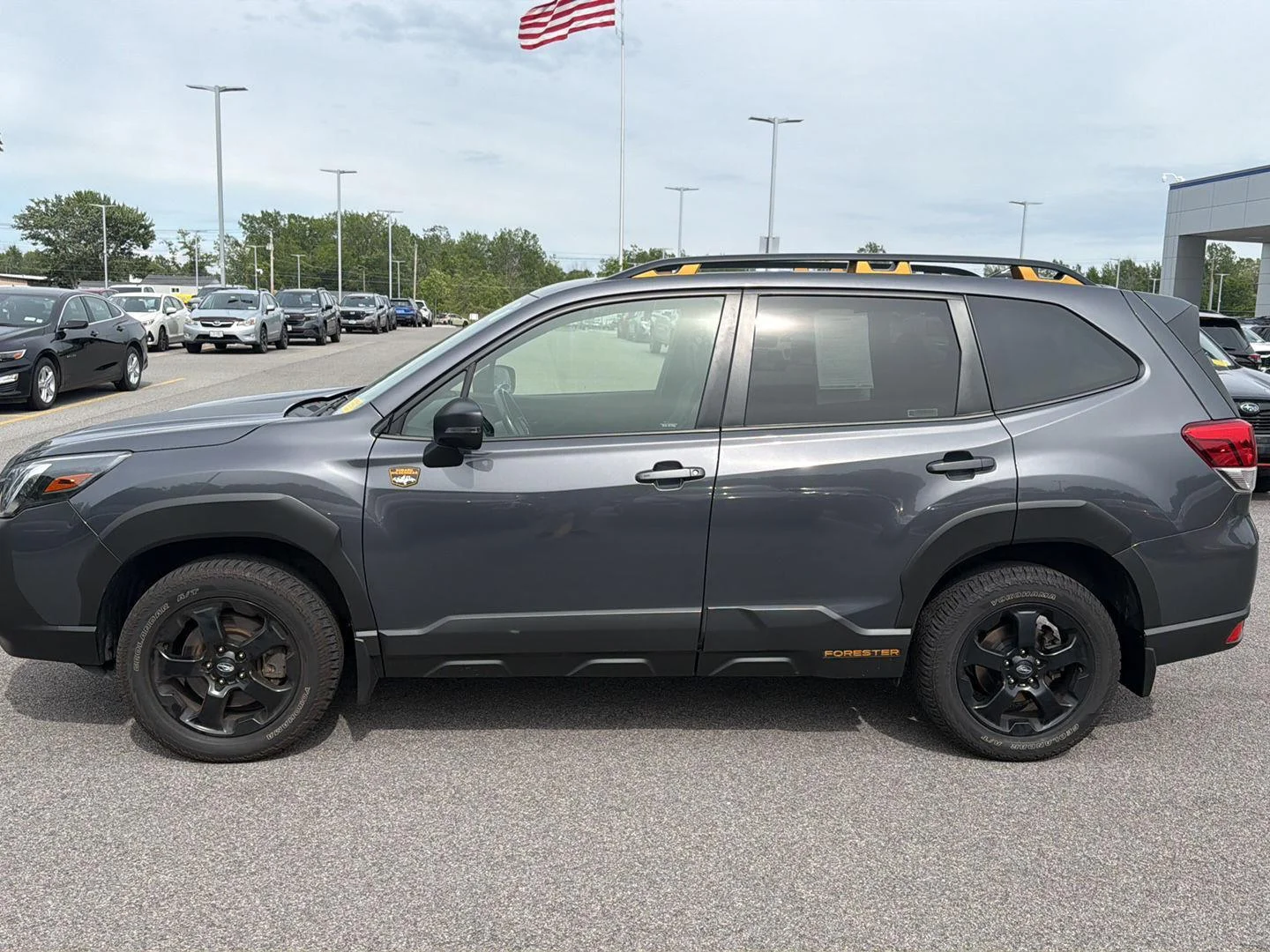 Used 2024 Magnetite Gray Metallic Subaru Wilderness image 7