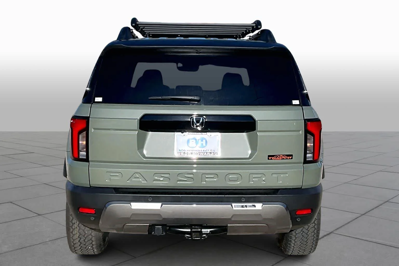 Used 2026 Ash Green Metallic Honda TrailSport Elite image 4