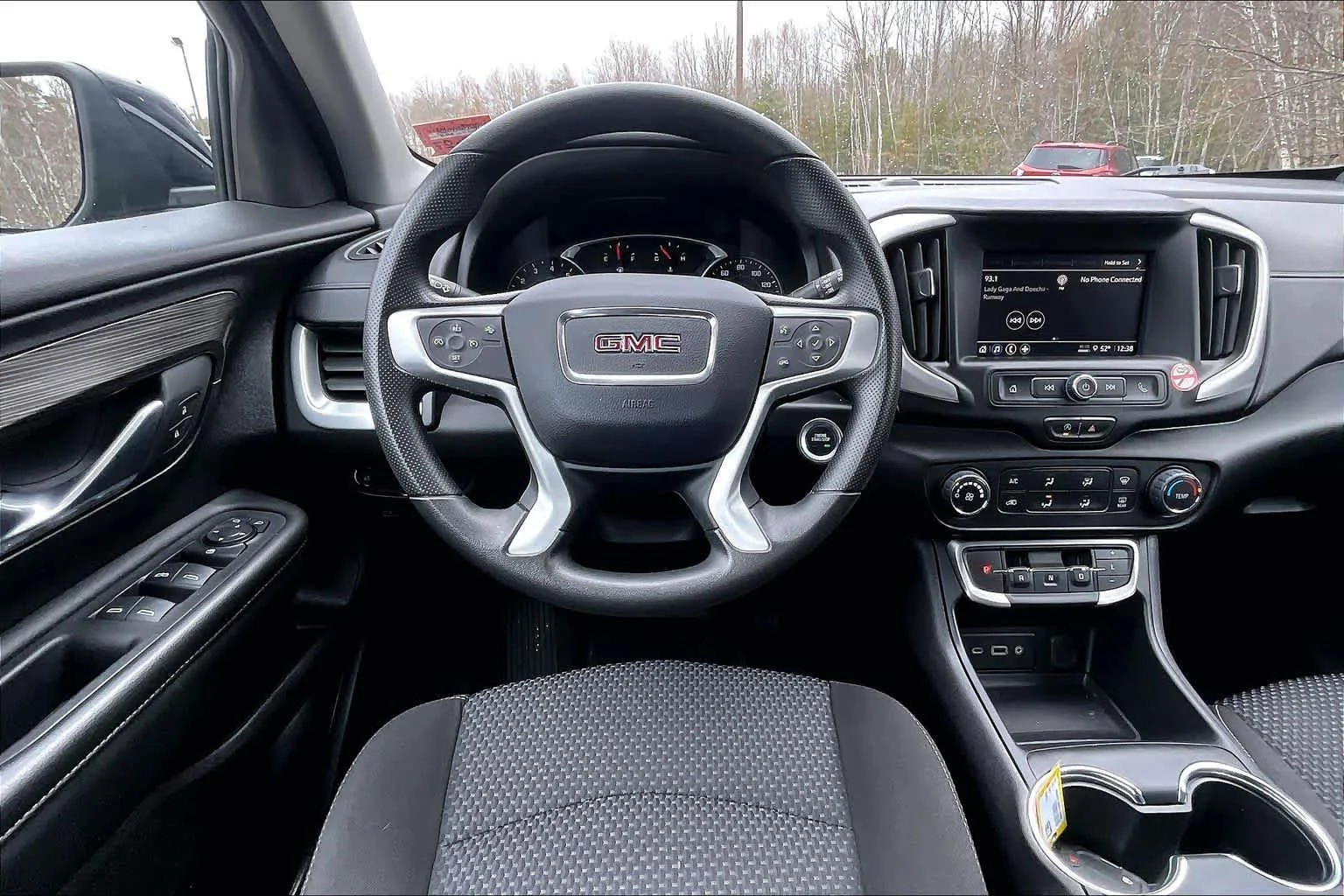 Certified Used 2024 Ebony Twilight Metallic GMC SLE image 6