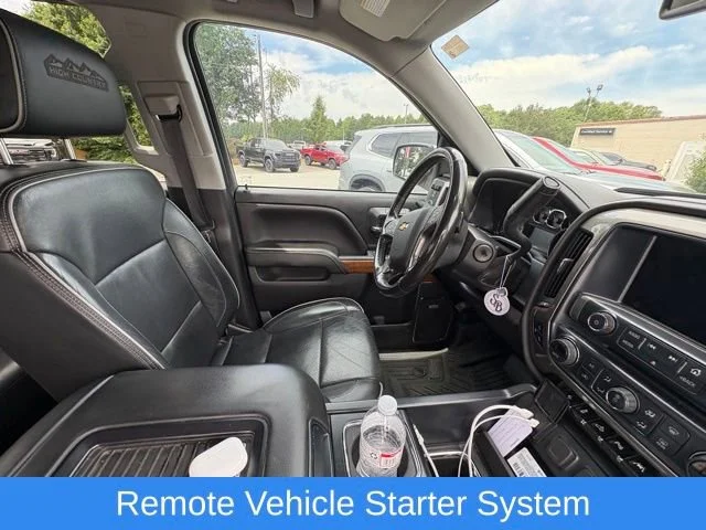 Used 2018 GRAPHITE METALLIC Chevrolet High Country image 21