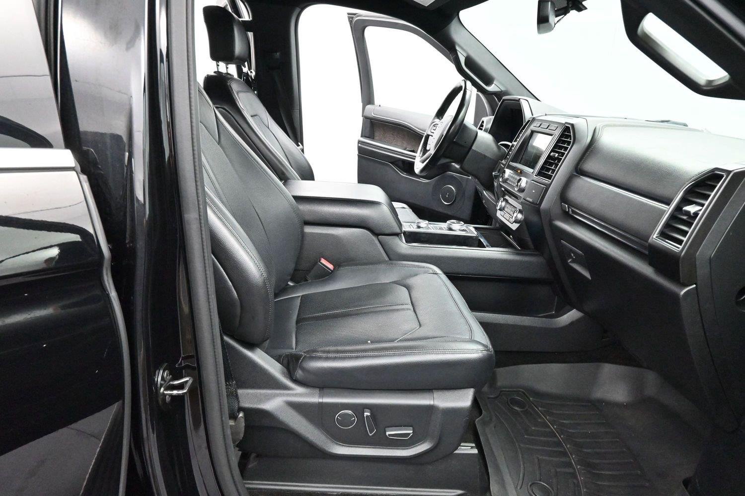 Used 2018 Shadow Black Ford Limited image 37