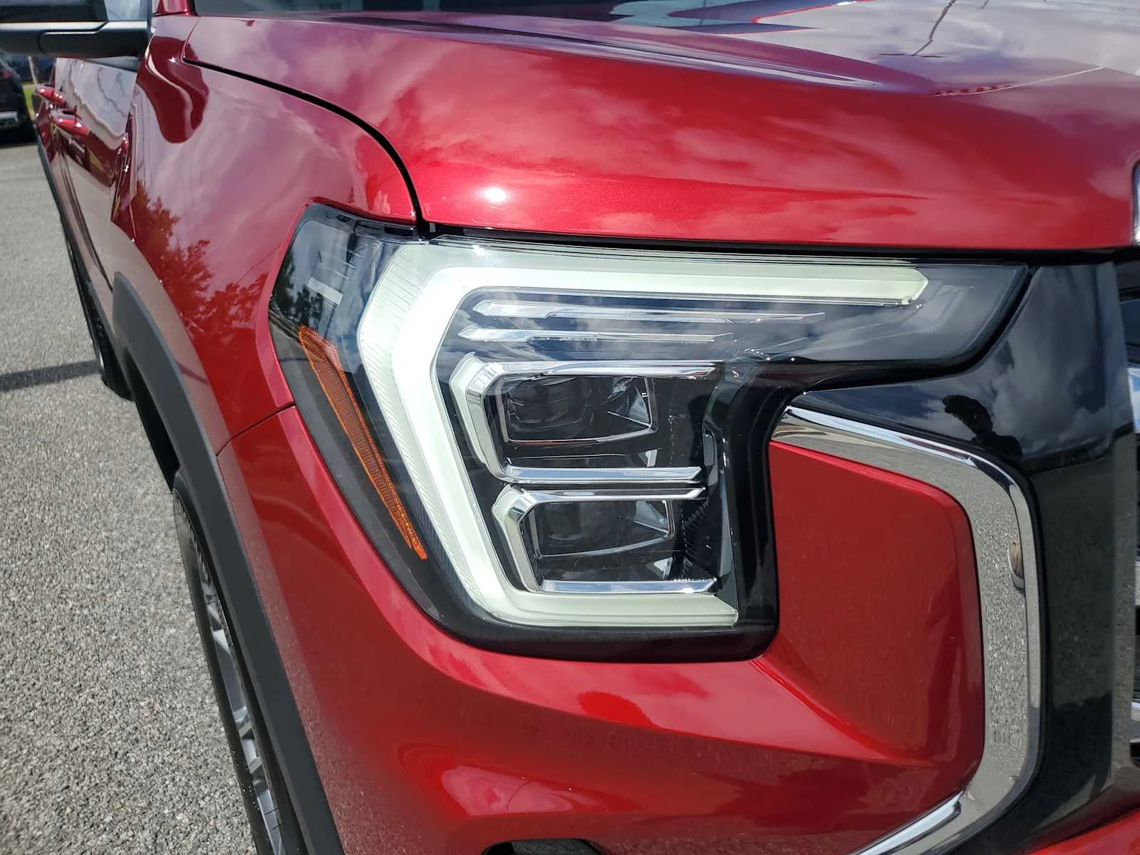 New 2026 Volcanic Red Tintcoat GMC Elevation image 26