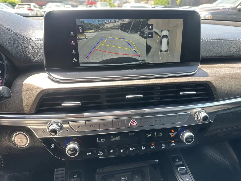 Used 2022 White Kia SX image 22