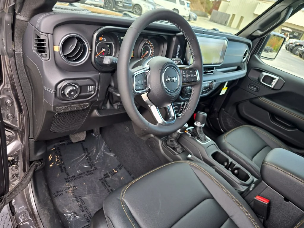 New 2027 Gray Jeep Sahara image 23