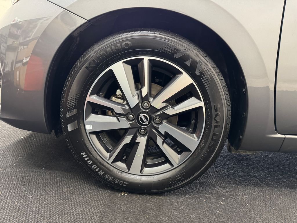Used 2025 Gun Metallic Nissan 1.6 SV image 12
