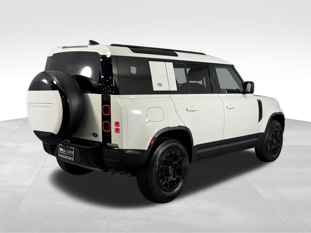 Used 2023 Fuji White Land Rover Standard image 6