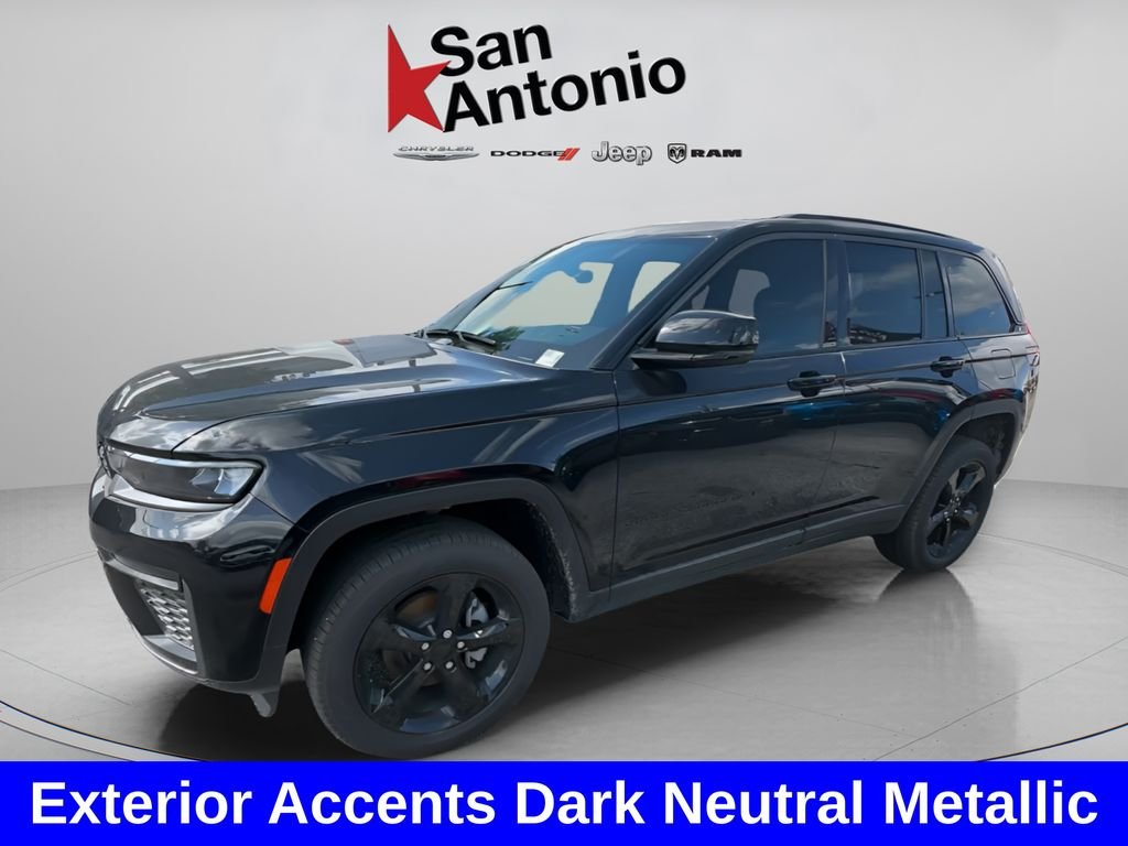 New 2026 Diamond Black Crystal Pearlcoat Jeep Limited image 7
