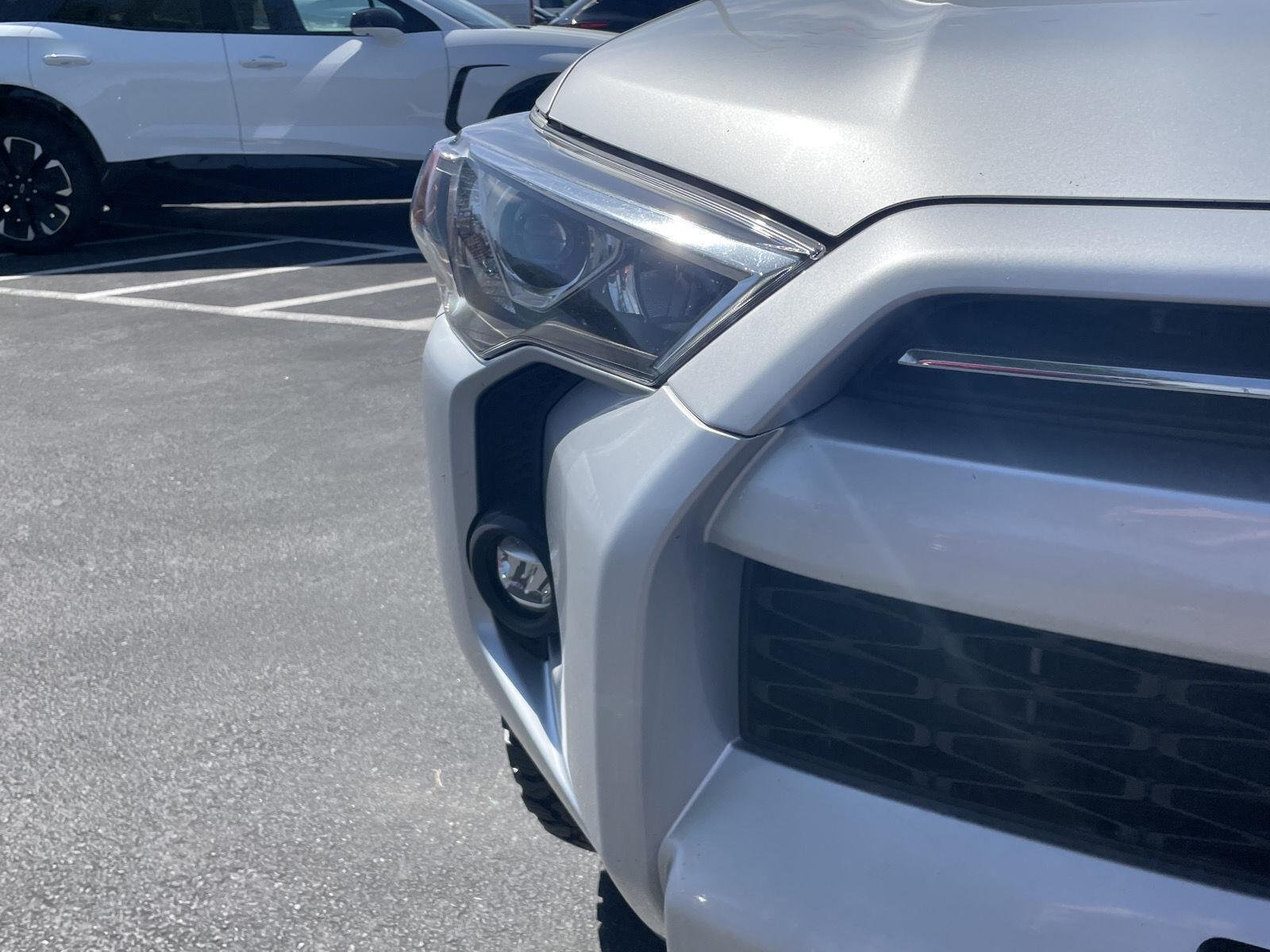 2022 Toyota 4Runner SR5 Premium - Photo 16
