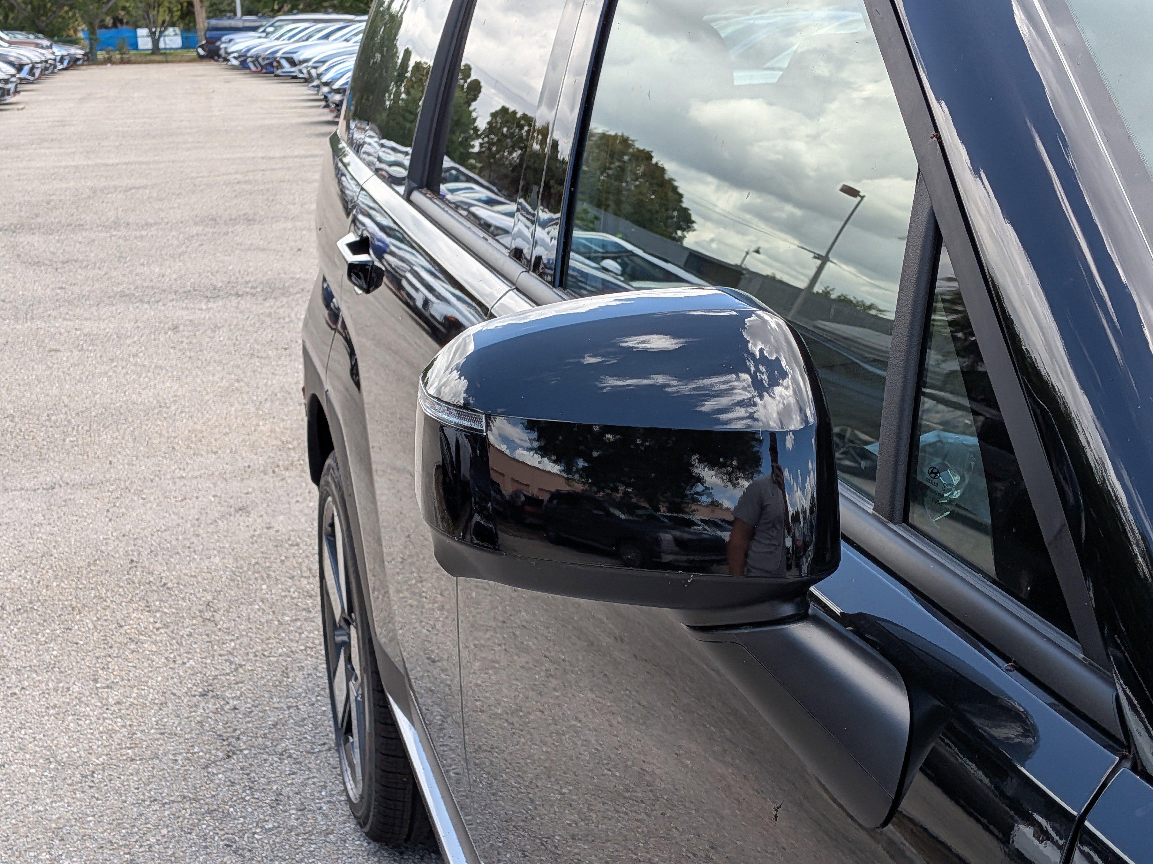 New 2026 Phantom Black Hyundai Limited FWD image 42