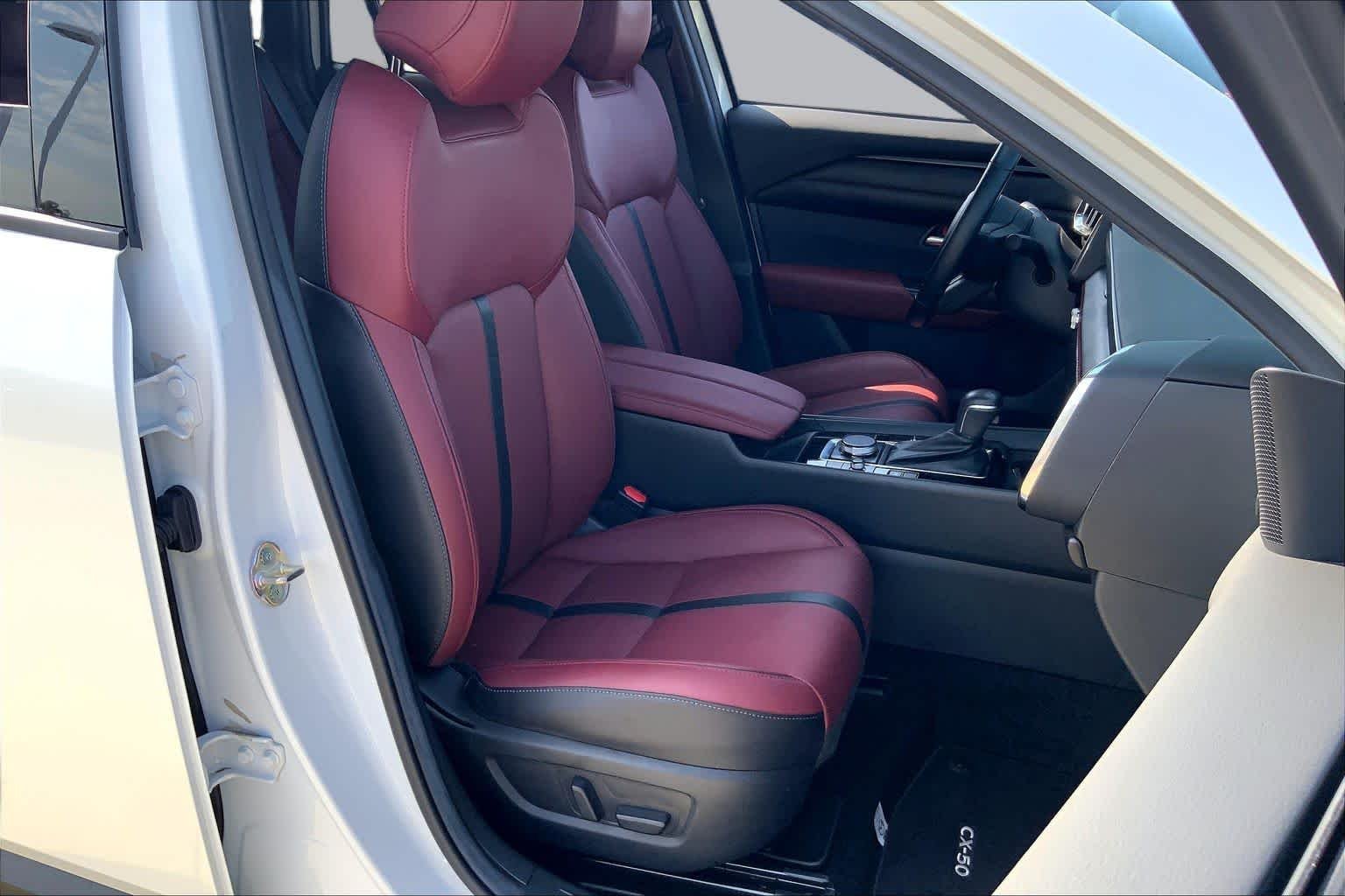 Used 2026 Wind Chill Pearl Mazda Premium Plus image 9