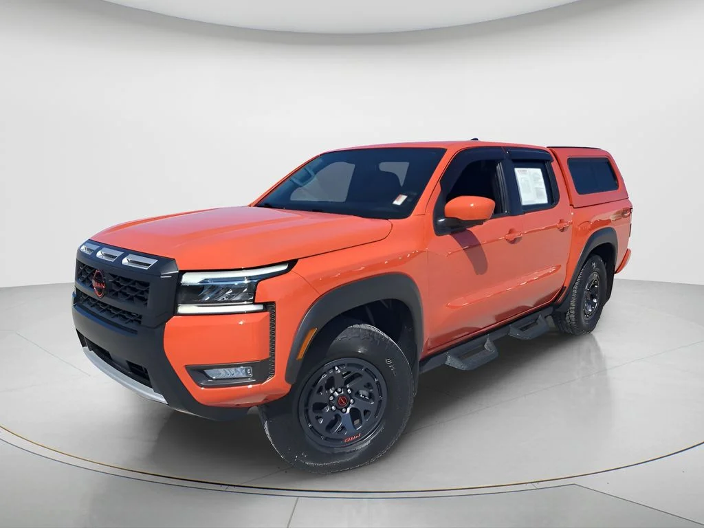 2025 Nissan Frontier PRO-4X Crew Cab 4X4's photo