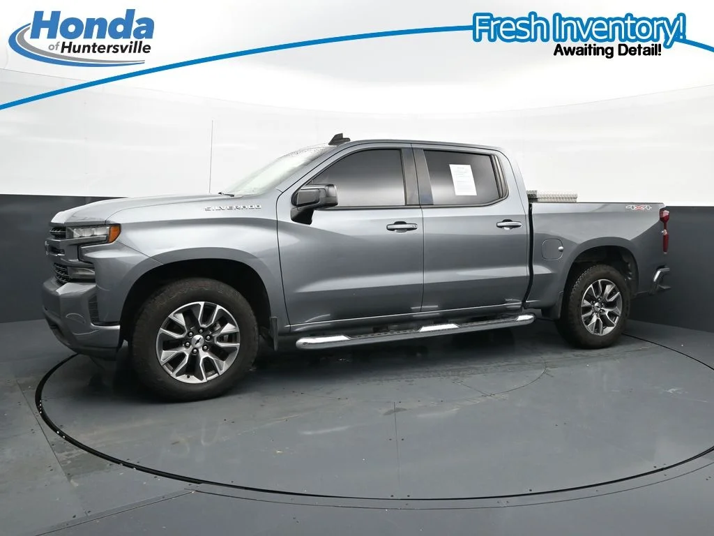 Used 2020 Steel Metallic Chevrolet RST image 4