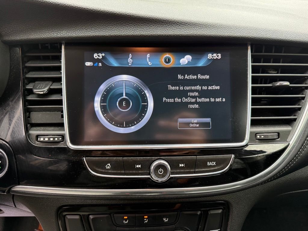 Used 2020 White Buick Preferred image 21