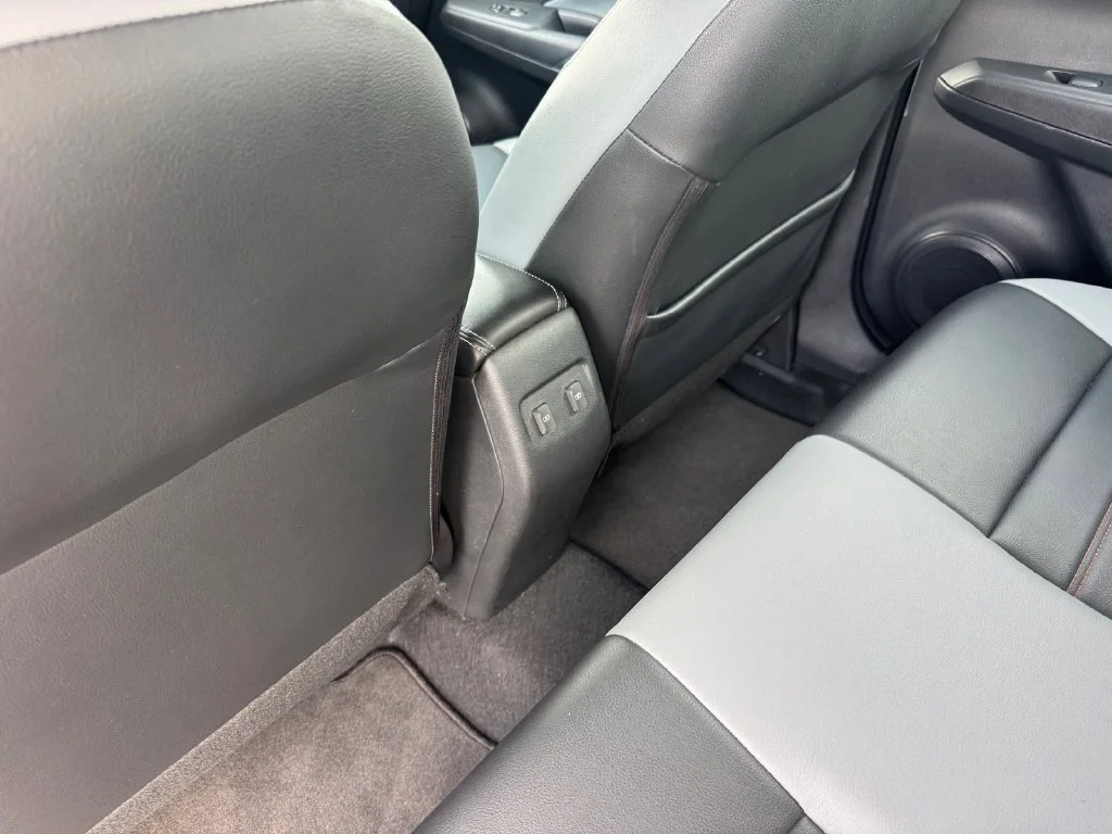 Used 2021 White Nissan SR image 12