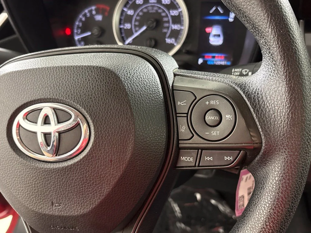 Used 2020 Red Toyota LE image 26