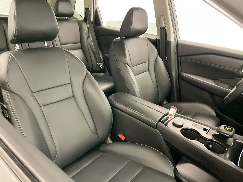 Used 2024 GRAY Nissan SL image 27