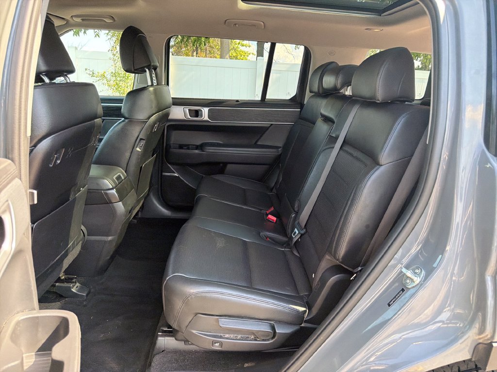 Used 2024 Hampton Gray Hyundai Limited image 29