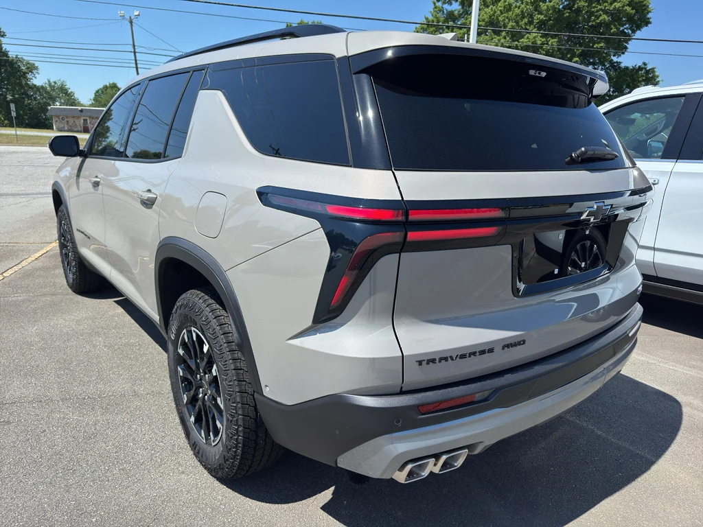 2026 Chevrolet Traverse AWD Z71's photo
