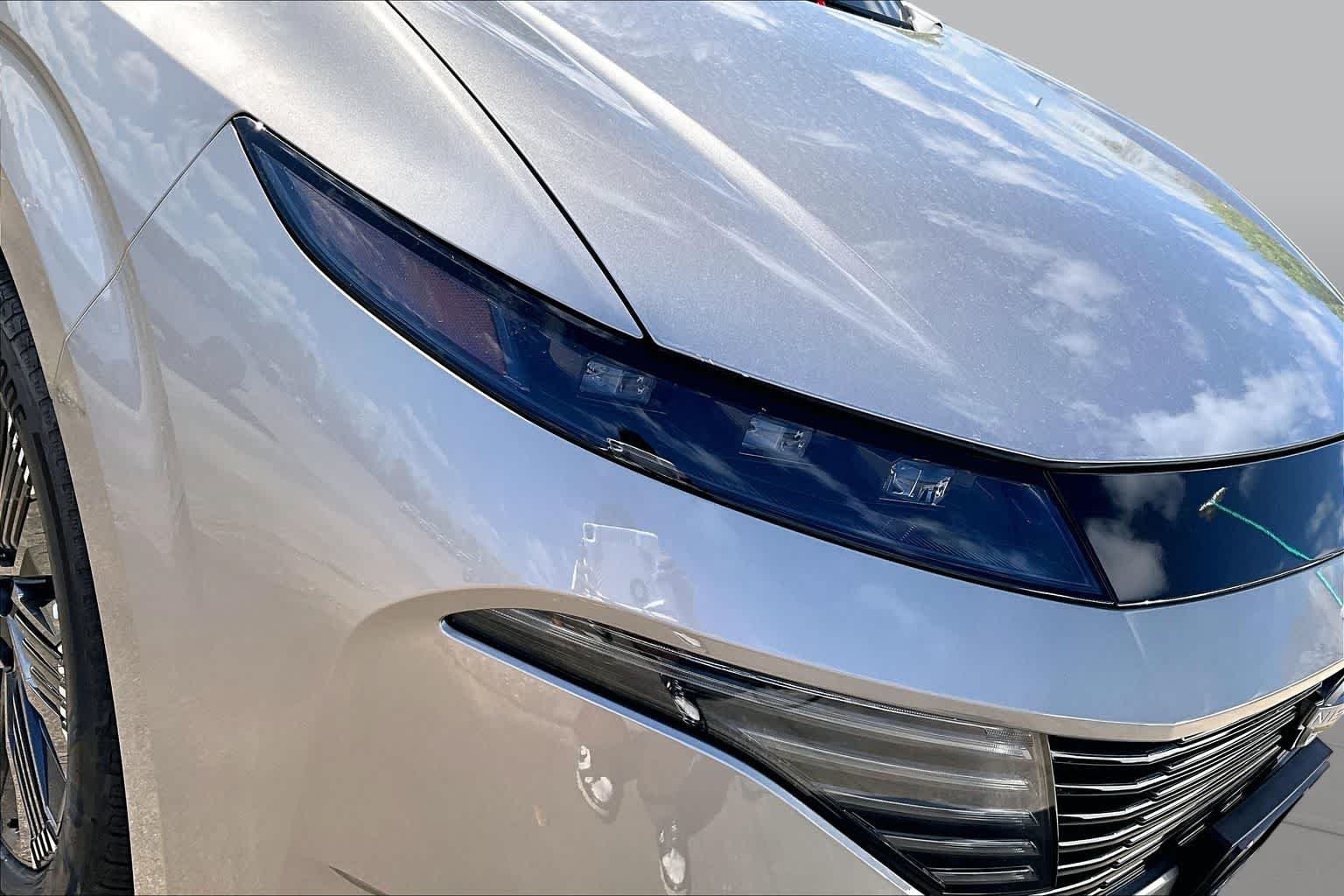 New 2026 Champagne Silver Metallic Nissan Platinum image 20