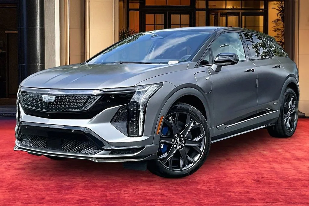 2026 Cadillac Optiq V-Series's photo