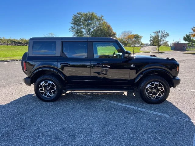 Certified Used 2024 Shadow Black Ford Outer Banks image 12