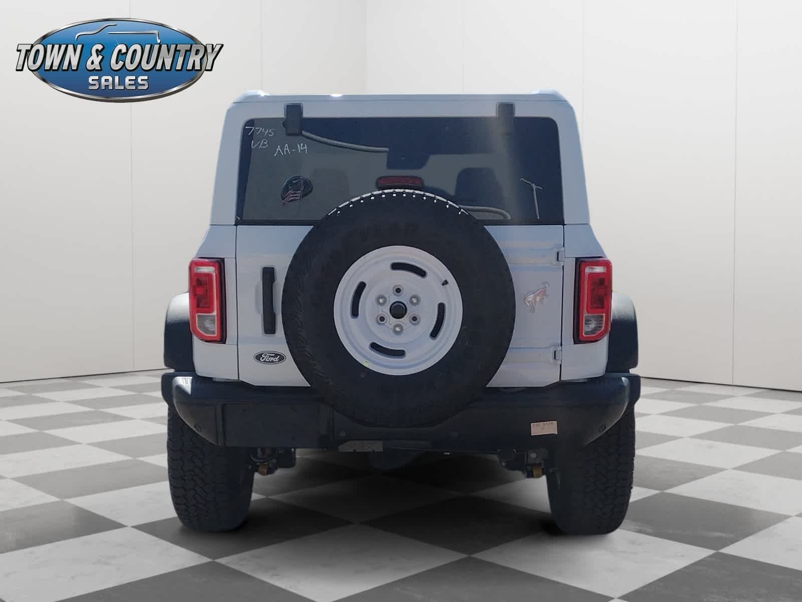 New 2026 Oxford White Ford Heritage Edition image 5