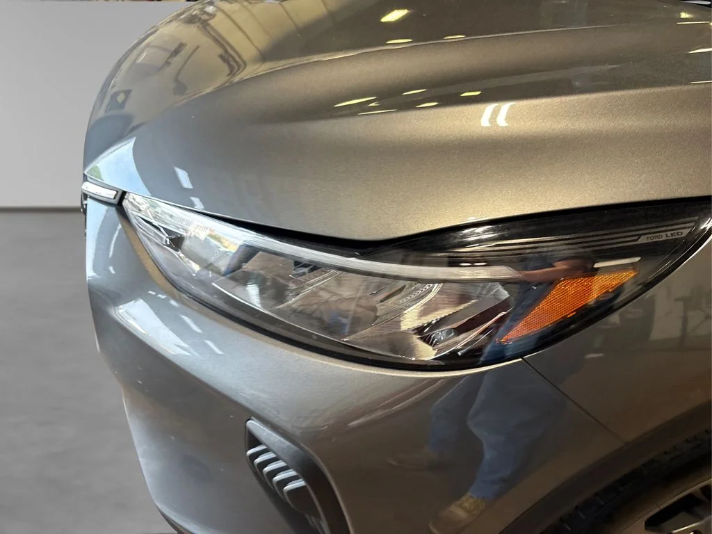 Certified Used 2025 Gray Metallic Ford ST-Line image 21