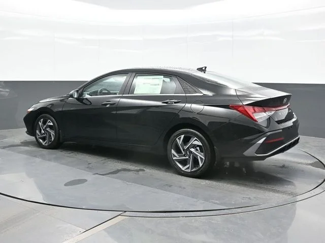 New 2026 Black Hyundai Limited image 3